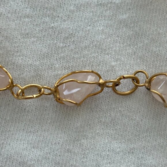 Vintage Polished Rose Quartz Stones with Gold Wire Cage Bracelet EUC - Picture 3 of 5